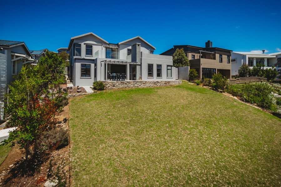 4 Bedroom Property for Sale in Welgelegen Western Cape